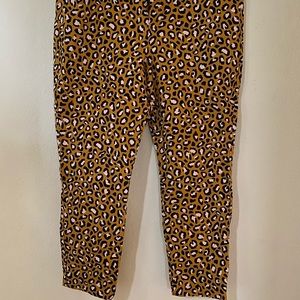 Fun animal print Capri pants